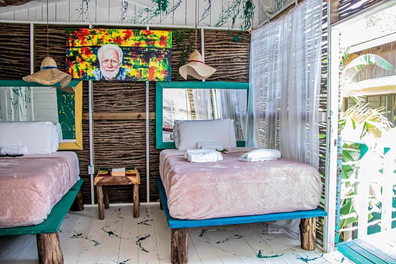*****  Wild Coffee Retreat Hotel Negril Jamaica